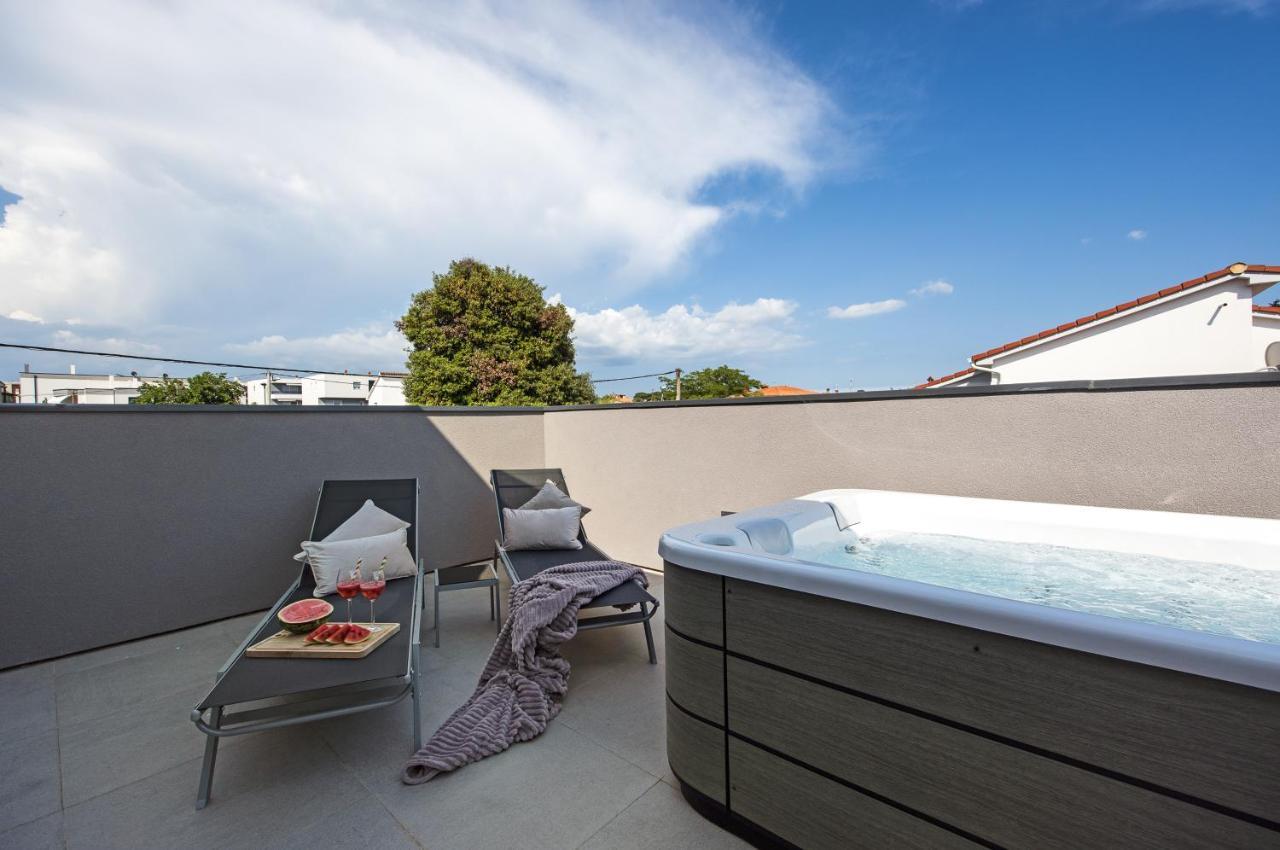 Villa Aida - 4 Bedroom Luxury Villa With Large Private Pool 4K Projector And Jacuzzi Pula Exteriér fotografie