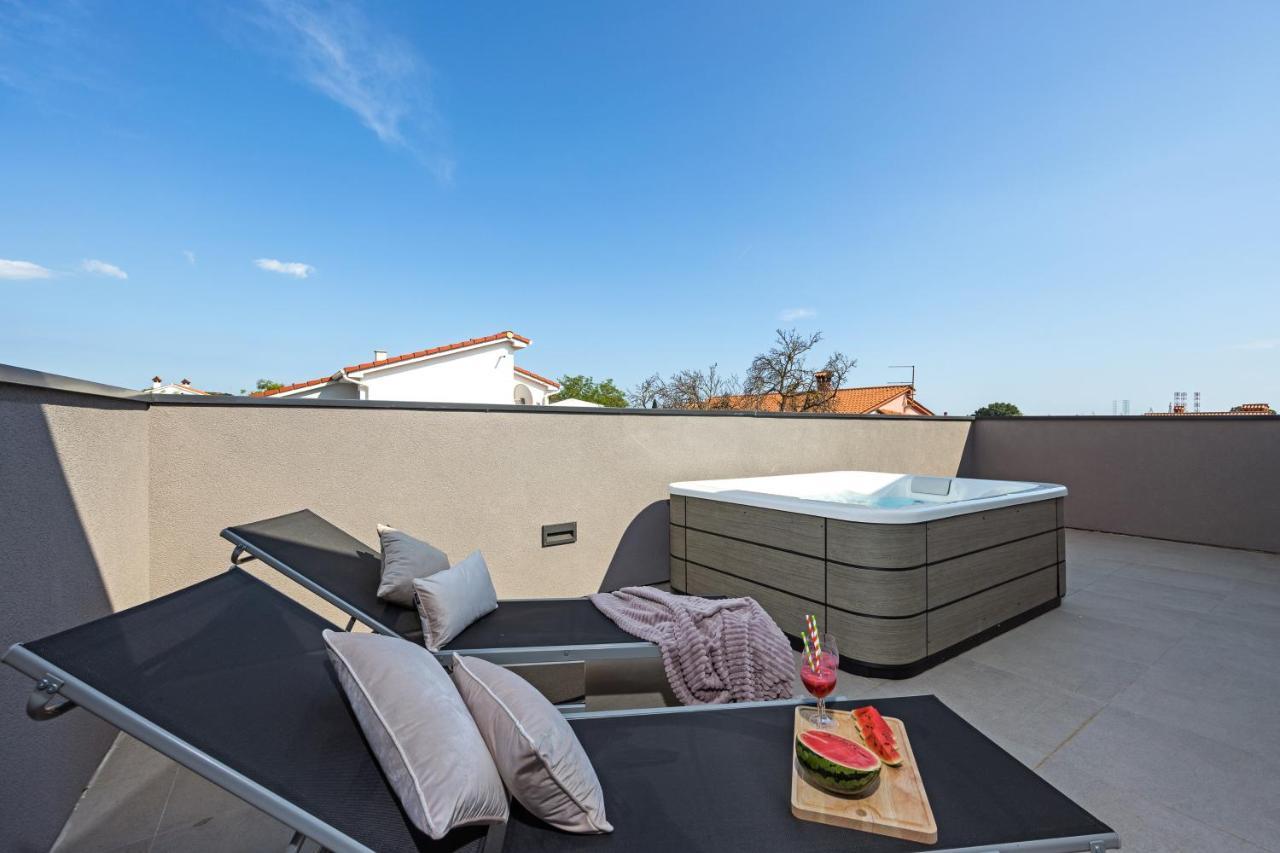 Villa Aida - 4 Bedroom Luxury Villa With Large Private Pool 4K Projector And Jacuzzi Pula Exteriér fotografie