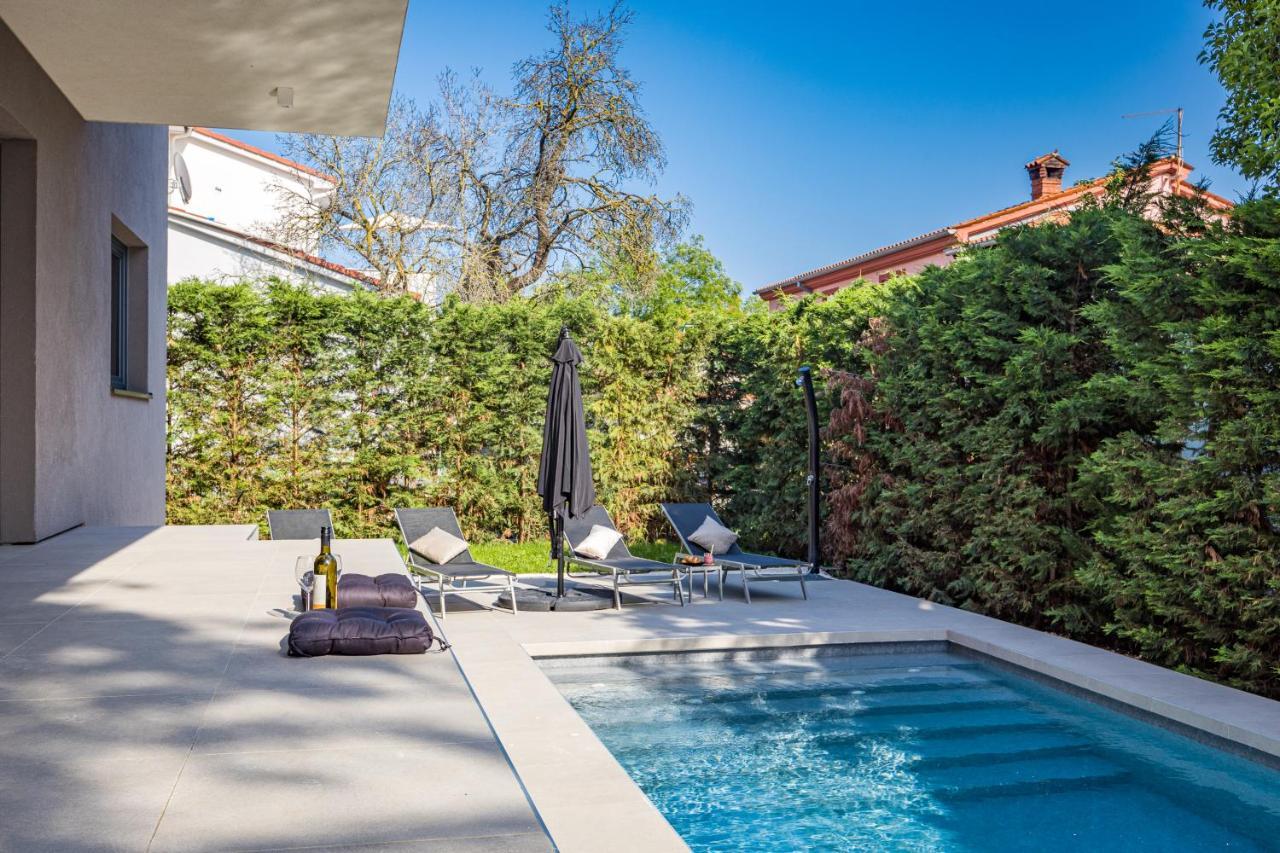 Villa Aida - 4 Bedroom Luxury Villa With Large Private Pool 4K Projector And Jacuzzi Pula Exteriér fotografie